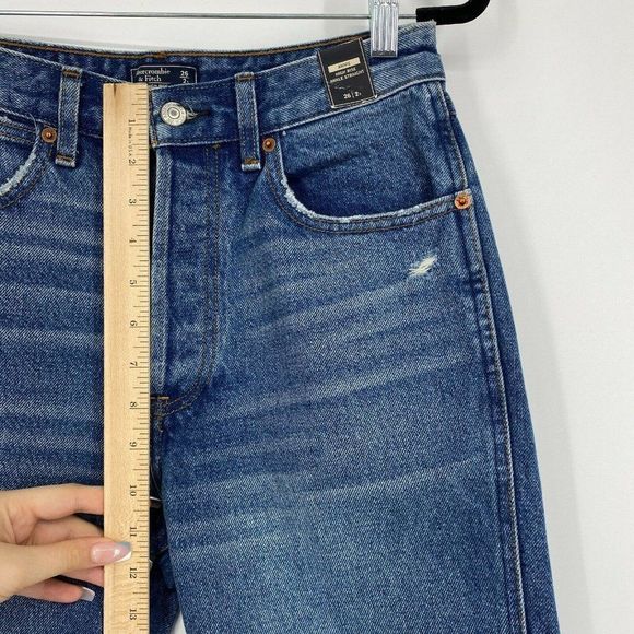 NEW Abercrombie & Fitch Annie High Rise Jeans Size 26 Ankle Straight Crop Blue - Picture 11 of 12